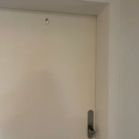 Gemuetliche 4 - Mit Kueche Und Bad Zur Eigennutzung -schuster Homes- Apartment Alvesse